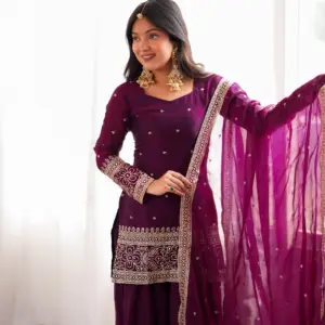 Fendy Silk Embroidered Kurta Set