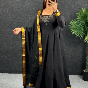 Kadhalar dhinam roja outfit recreation black hand work Gown with duppata