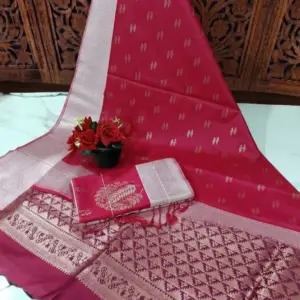 Soft Silk Saree with Blouse – Design 2