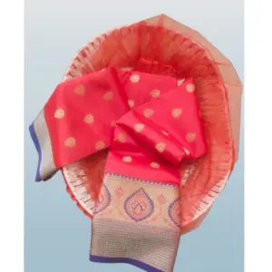 Women's Silk Blend Woven Saree with Blouse – Red