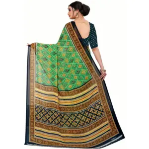 Women's Georgette Floral Print Saree with Blouse – Light Green