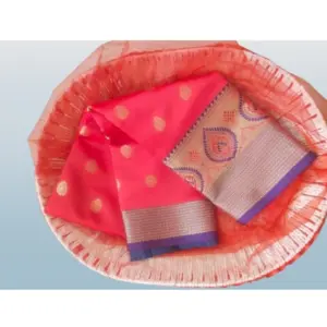 Women's Silk Blend Woven Saree with Blouse – Red