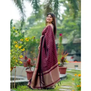 Women's Silk Printed Saree with Blouse – Maroon