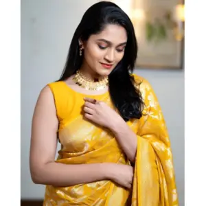 Women's Silk Printed Saree with Blouse – Yellow