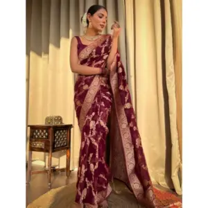 Women's Silk Printed Saree with Blouse – Maroon