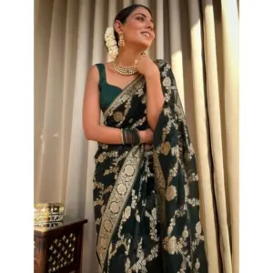 Women's Silk Printed Saree with Blouse – Dark Green