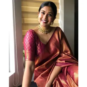 Women's Silk Printed Saree with Blouse – Maroon