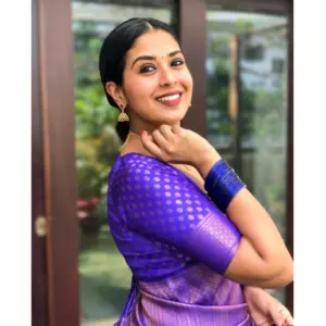 Women's Silk Printed Saree with Blouse – Blue