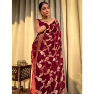 Women's Silk Printed Saree with Blouse – Maroon