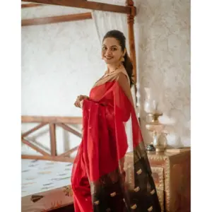Women's Cotton Printed Saree with Blouse – Red