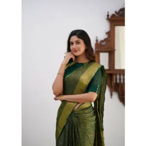 Women's Silk Printed Saree with Blouse – Green