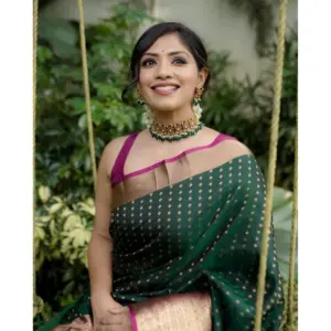 Women's Silk Printed Saree with Blouse – Green