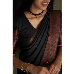 Women's Silk Printed Saree with Blouse – Black