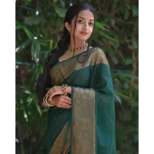Women's Soft Lichi Silk Solid Saree with Blouse – Green