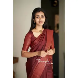 Women's Soft Lichi Silk Solid Saree with Blouse – Maroon