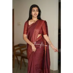 Women's Soft Lichi Silk Solid Saree with Blouse – Maroon