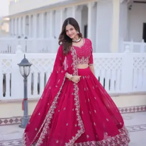 Lehenga choli Dupatta Set