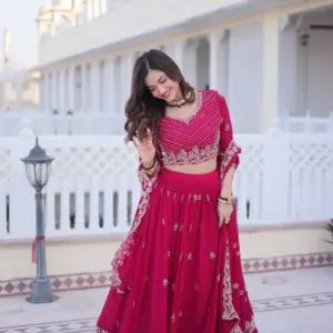 Lehenga choli Dupatta Set