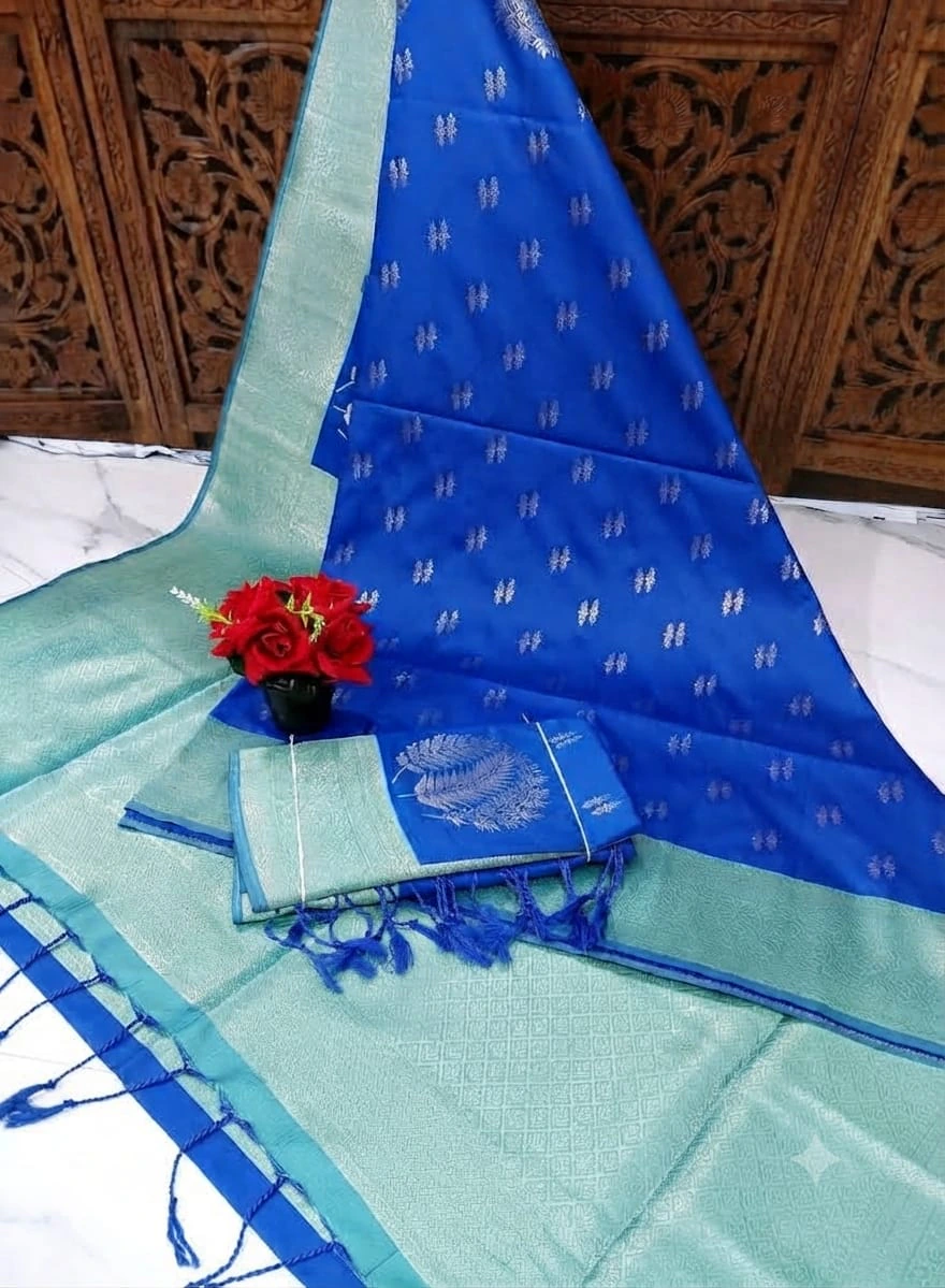 Soft Silk Saree with Blouse – Design 2