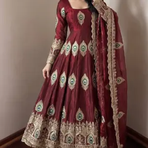 Fendy Silk Gown with Dupatta