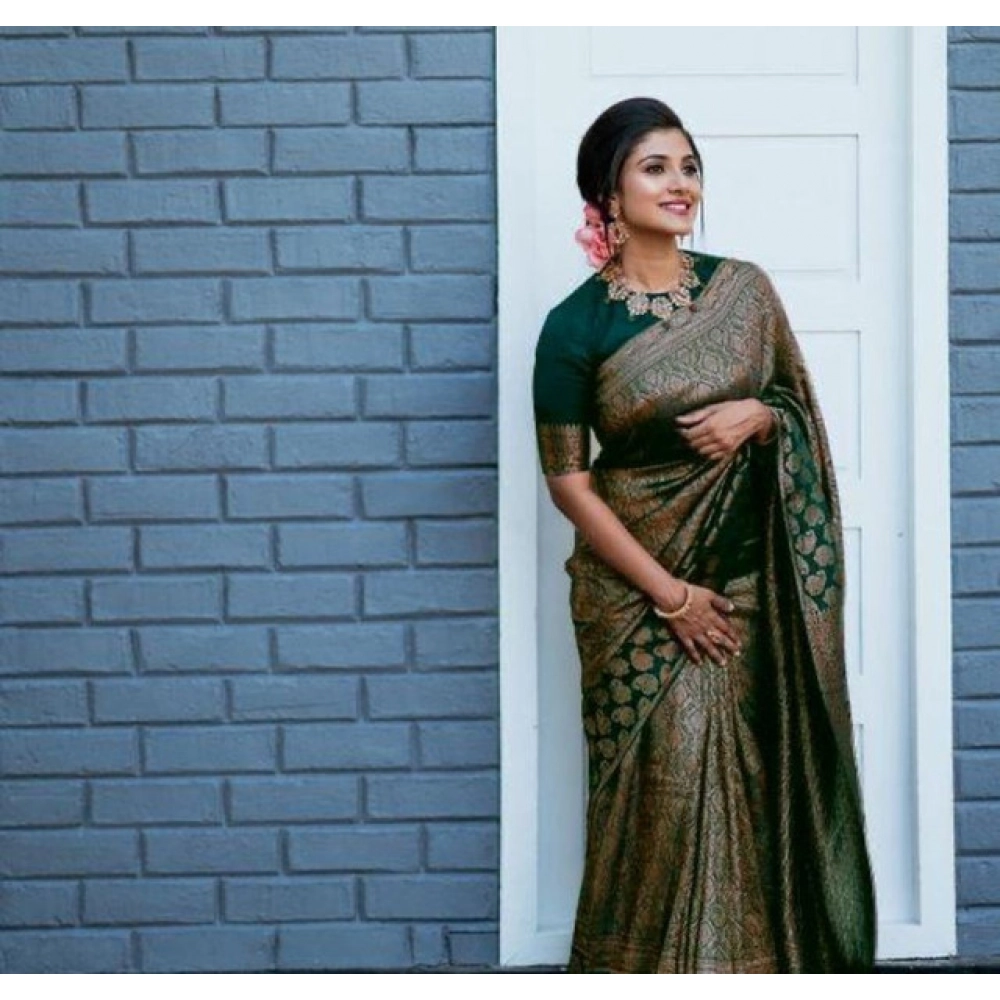 Women's Litchi Silk Printed Saree with Blouse – Green