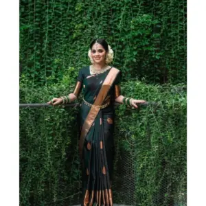 Women's Litchi Silk Printed Saree with Blouse – Green