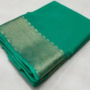 Women's Crepe Chit Pallu Solid Saree with Blouse – Turquoise Green
