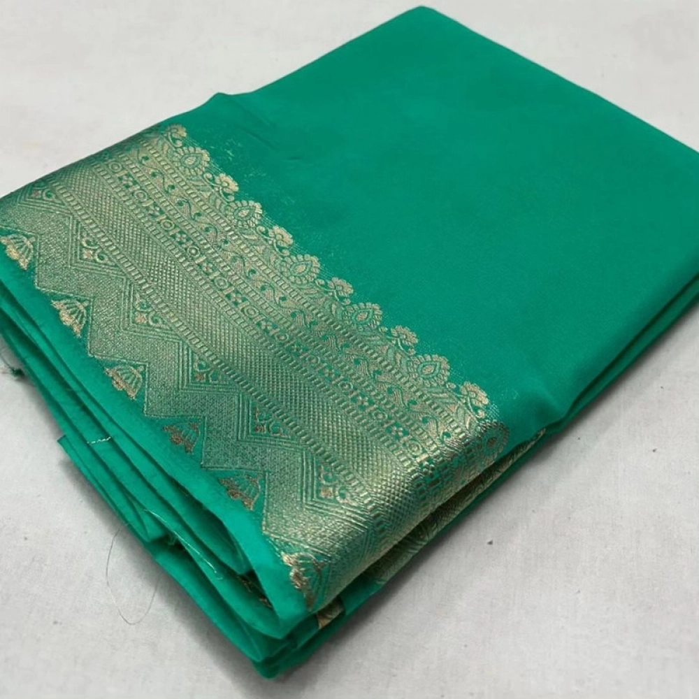 Women's Crepe Chit Pallu Solid Saree with Blouse – Turquoise Green