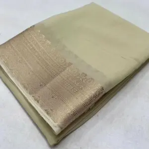 Women's Crepe Chit Pallu Solid Saree with Blouse – Beige