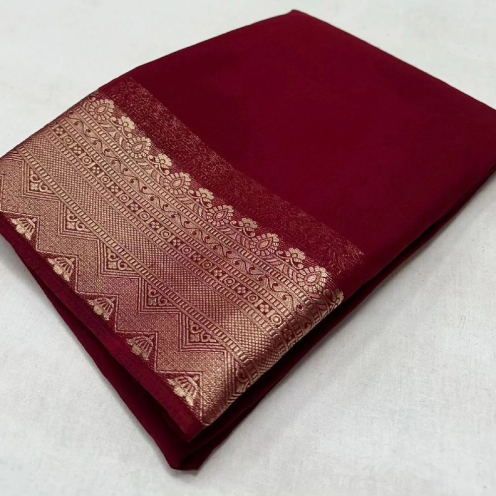 Women's Crepe Chit Pallu Solid Saree with Blouse – Maroon