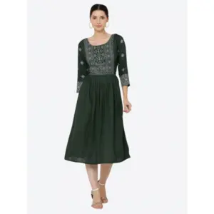 Generic Women's Casual Rayon 3-4th Sleeves Kurti (Green)