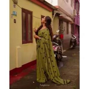 Women's Linen Printed Saree with Blouse – Green