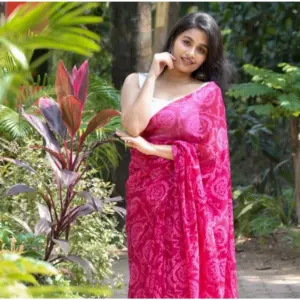 Women's Georgette Printed Saree with Blouse – Pink