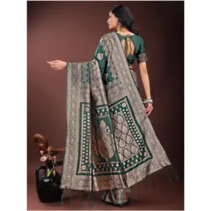 Women's Silk Printed Saree with Blouse – Green
