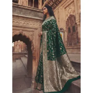 Women's Art Silk Printed Saree with Blouse – Green