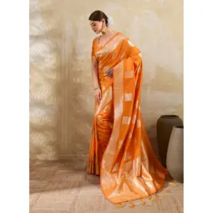 Women's Silk Blend Printed Saree with Blouse – Orange