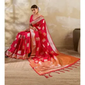 Women's Silk Blend Printed Saree with Blouse – Red