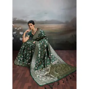 Women's Silk Blend Printed Saree with Blouse – Bottel Green