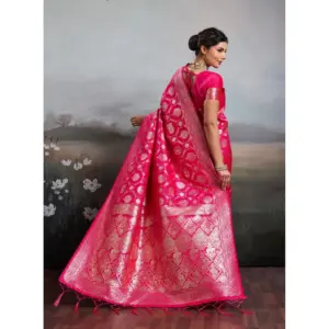 Women's Silk Blend Printed Saree with Blouse – Pink