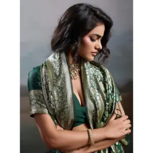 Women's Silk Blend Printed Saree with Blouse – Dark Green