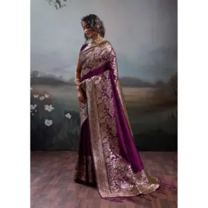Women's Silk Blend Printed Saree with Blouse – Wine
