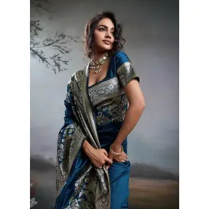 Women's Silk Blend Printed Saree with Blouse – Navy Blue