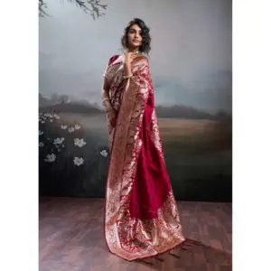 Women's Silk Blend Printed Saree with Blouse – Maroon