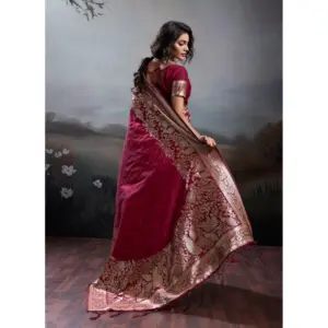 Women's Silk Blend Printed Saree with Blouse – Maroon