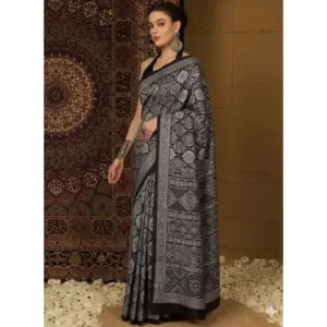 Women's Crepe Printed Saree with Blouse – Black