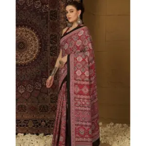 Women's Crepe Printed Saree with Blouse – Maroon