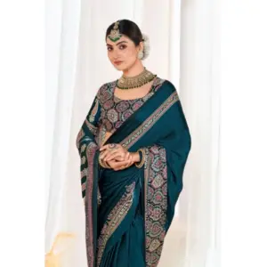 Women's Crepe Printed Saree with Blouse – Teal