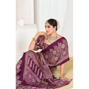 Women's Crepe Printed Saree with Blouse – Wine