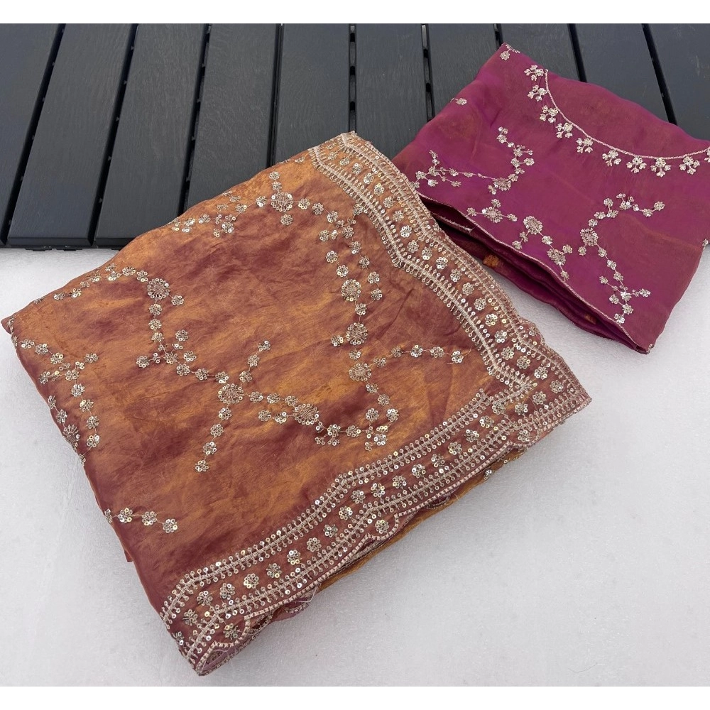 Women's Silk Embellished Saree with Blouse – Peach