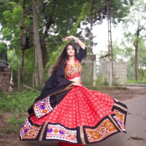 Taraa L 1693 Pure Cotton Navratri Lehenga